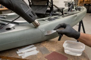 reparo em casco de caiaque consertar furos Caiaque